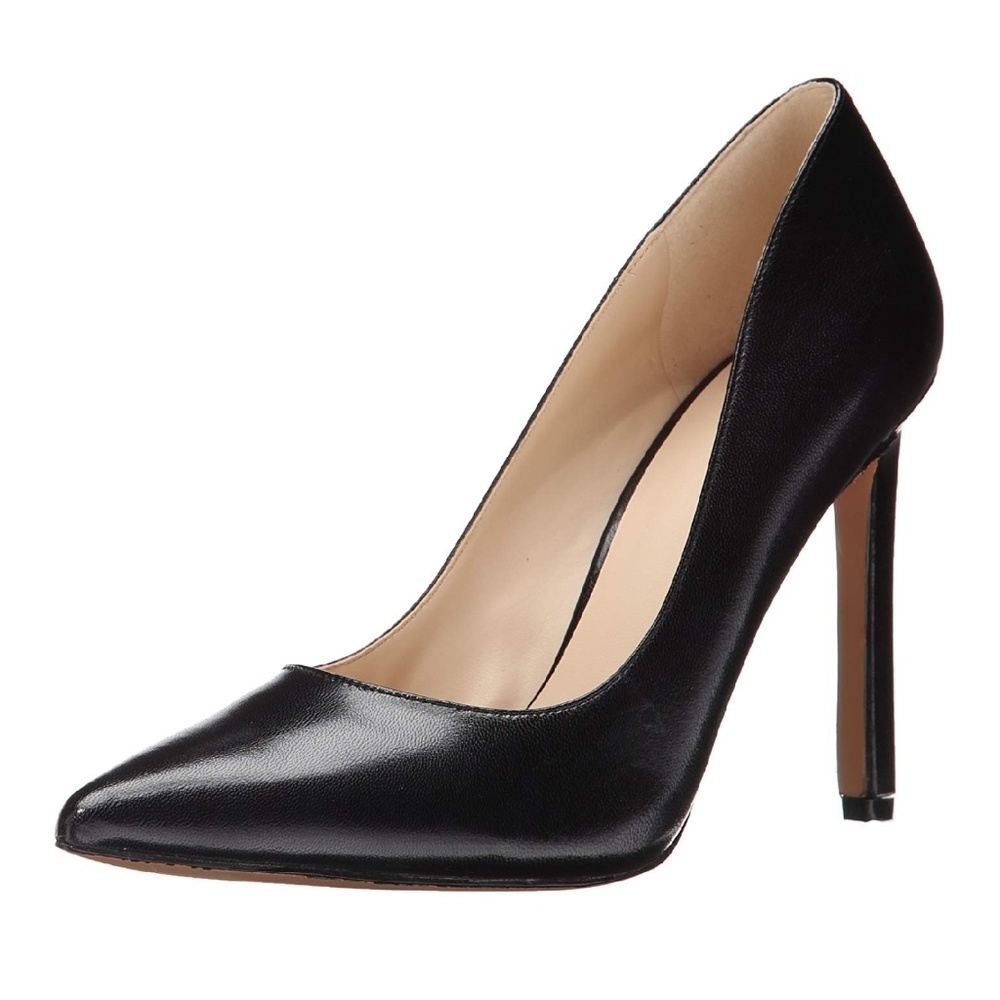 Black Tatiana Pumps